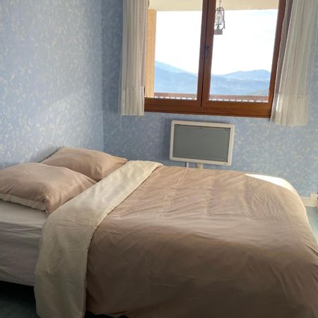 Appartement T3 Avec Vue Sur Le Lac Chorges Εξωτερικό φωτογραφία